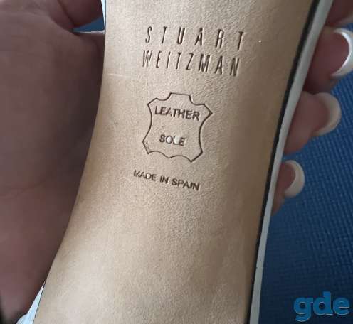 Босоножки Stuart Weitzman, фотография 2