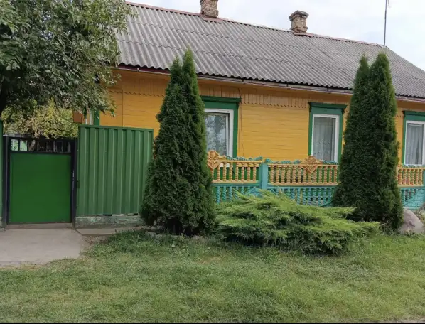 Продается тёплый бревенчатый жилой дом N26 по ул.П.Бровки в г. Осиповичи Могилевской области, фотография 1