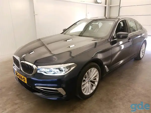BMW 5 Series 530i Executive - Бензин. Автомат., фотография 2
