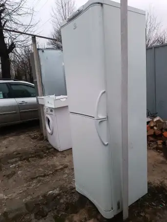 Холодильник Indesit белый двухкомпрессорный 2м доставка., фотография 2