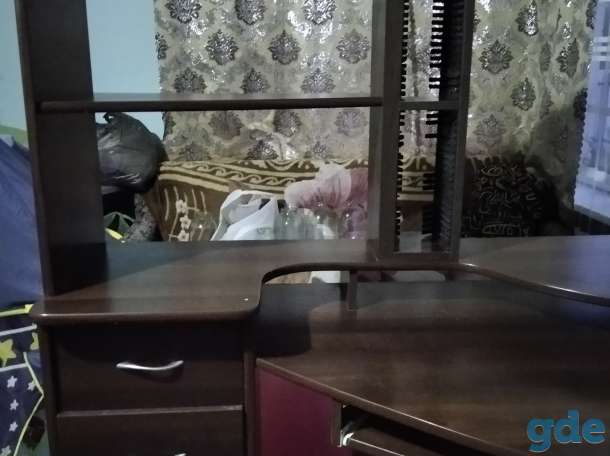 Стол компьютерный, фотография 3