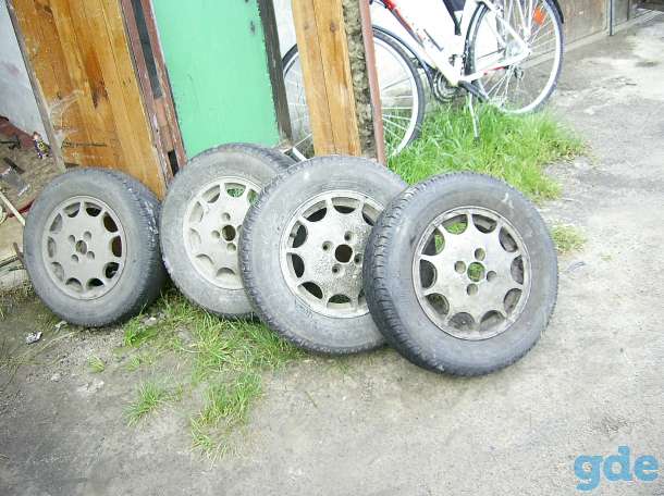 Продам диски на гольф2 р13 с автошинами, фотография 1