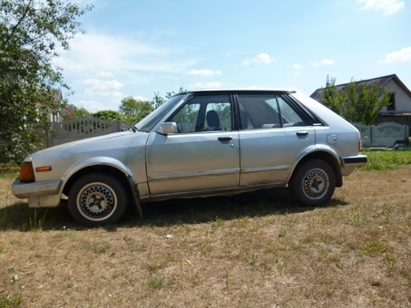 Mazda 323, фотография 1