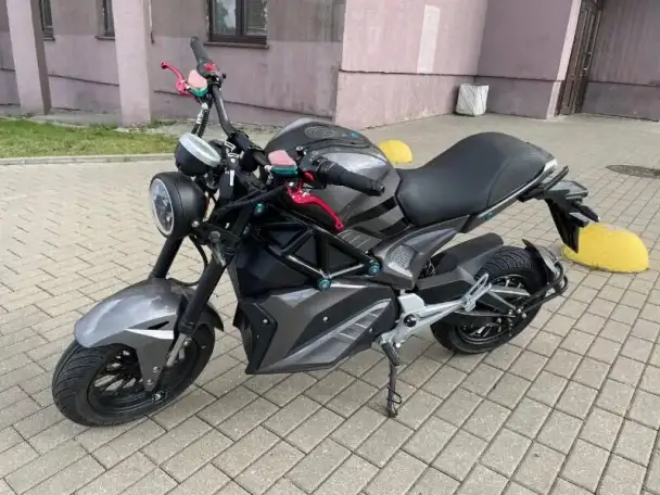 Электромотоцикл BNP Monster, фотография 3