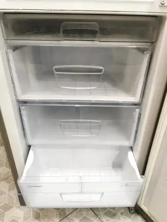 Холодильник Indesit 200 см. Доставка, фотография 10