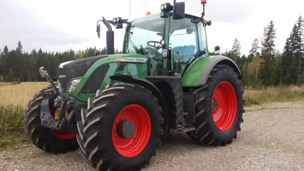 Fendt Vario 724, фотография 1