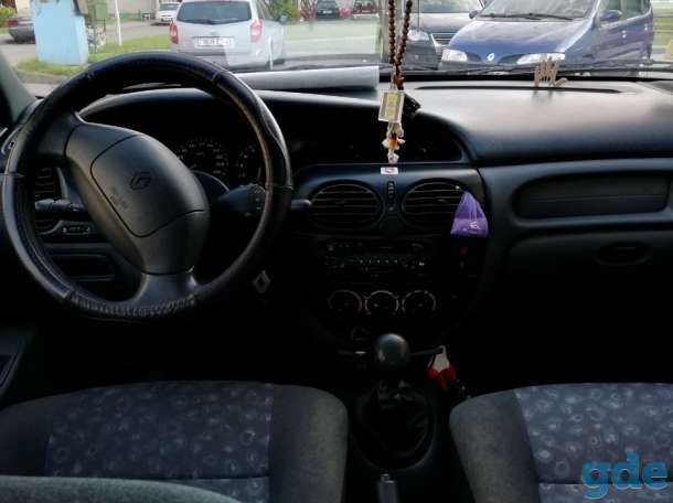 Авто Renault Megane, фотография 5
