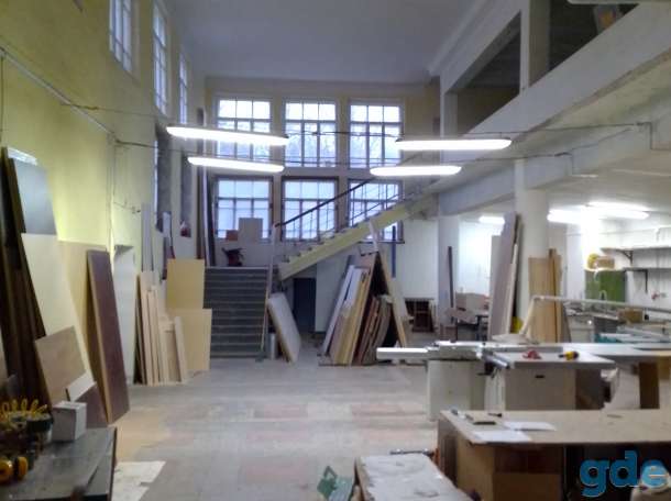 продам часть здания 2365 м.кв, фотография 4