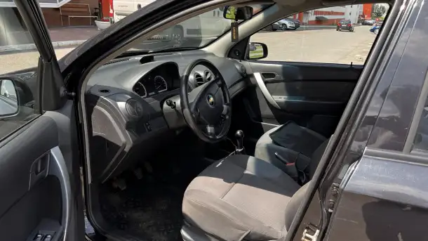 Продам в добрые  руки Chevrolet Aveo, фотография 1
