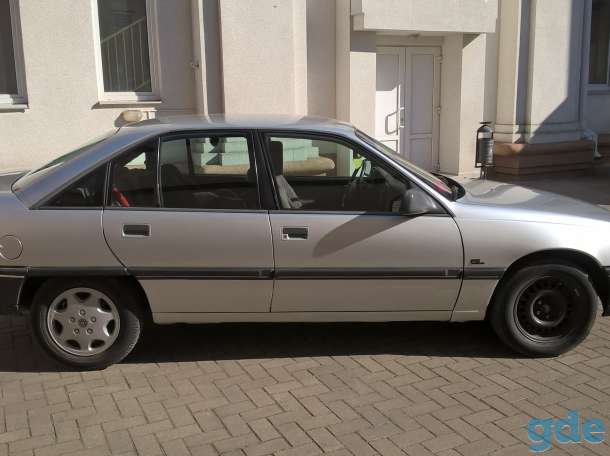 Продам Opel Omega A, фотография 9