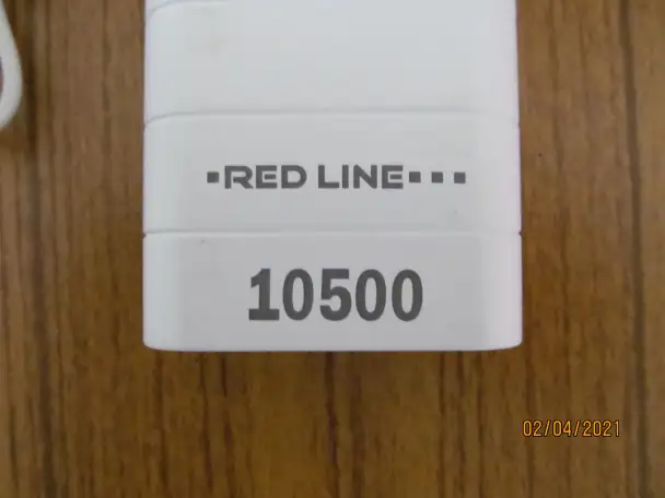 Внешний аккумулятор Power bank  Red Line V9 10500mAh, фотография 2