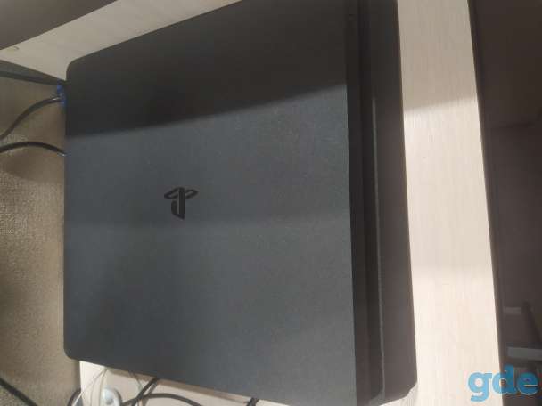 продам PS4 slim + 69 игр и 5 дисков, фотография 1