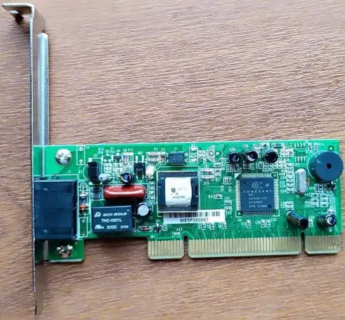 Программный модем D-Link DFM-562IS-SG, фотография 1
