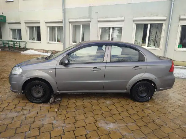 Продажа автомобиля Chevrolet Aveo, фотография 5