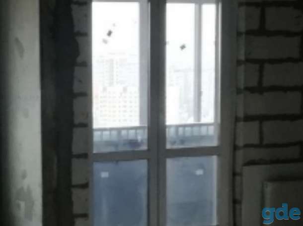 Окно от застройщика, фотография 1