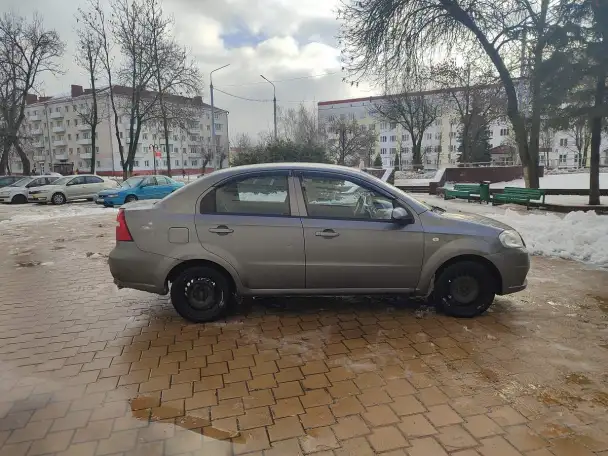 Продажа автомобиля Chevrolet Aveo, фотография 4