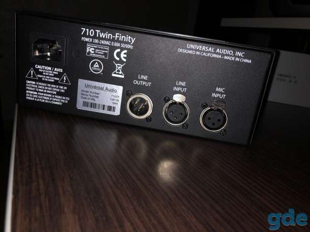 Микрофонный предусилитель Universal Audio Twin-Finity 710., фотография 1