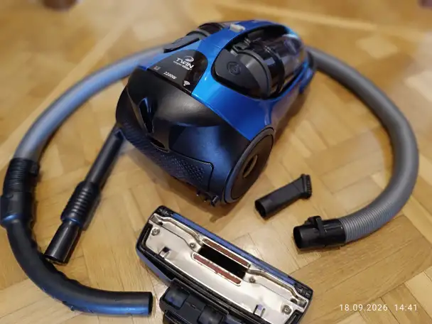 Пылесос Samsung SC885B. Экстремально мощный 2200 вт, фотография 3
