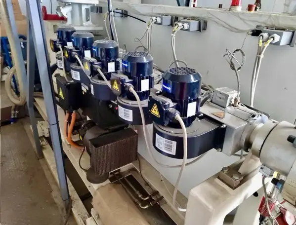 Экструдер Krauss-Maffei, фотография 2