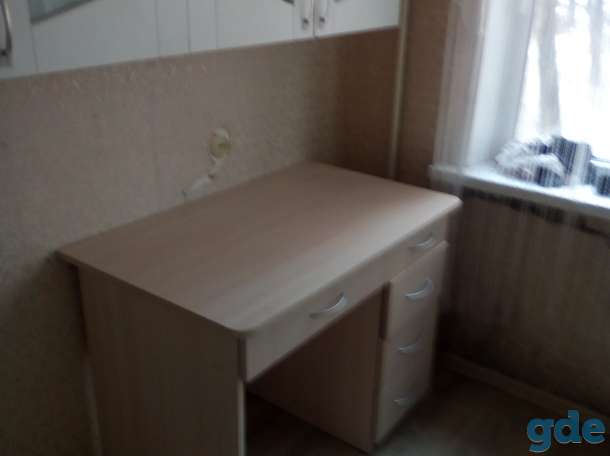 Сдам комнату, улица Домбровского дом 3, фотография 2