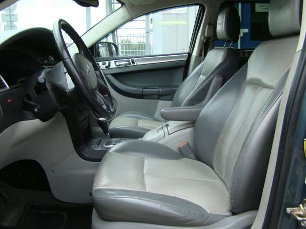 Мощный автомобиль Chrysler Pacifica AWD WP, фотография 7