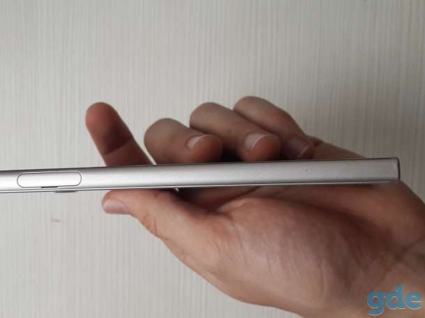 Sony Xperia XZs, фотография 3