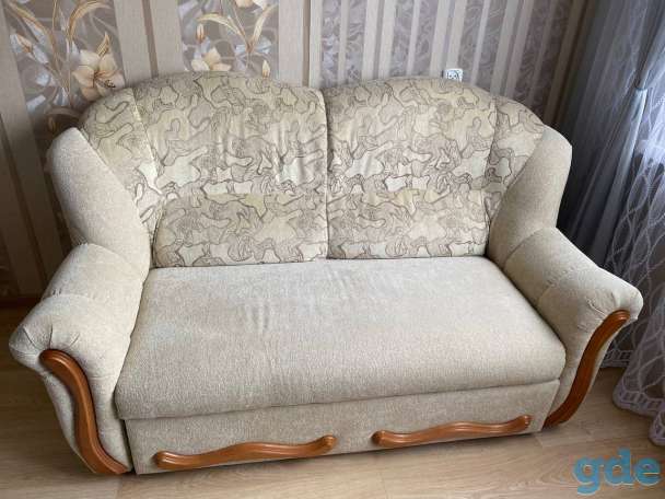 Продам диван (двухместный), фотография 2