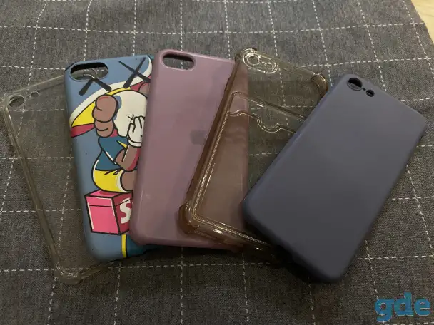 Продам IPhone SE 2020, фотография 3