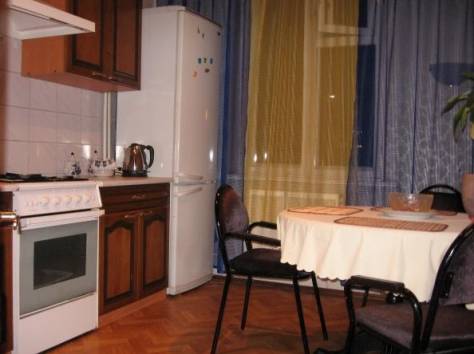 Сдам 2-х комнатную квартиру по суткам, командировочным в Столине, фотография 1