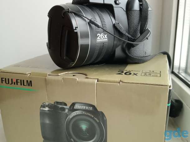 Продам Fujifilm FinePix S4300, фотография 1