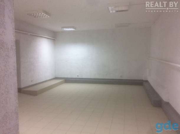 Продам помещение, ул. Комсомольская 102, фотография 2