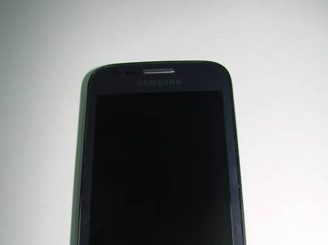 Samsung Galaxy Ace 3 (S7270) + чехол, фотография 1