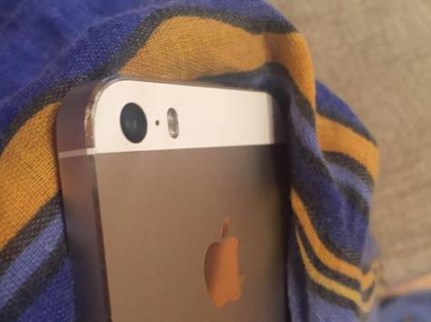 Apple iPhone 5s gold, фотография 2