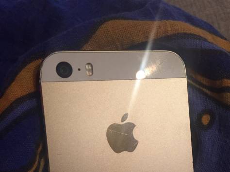 Apple iPhone 5s gold, фотография 3