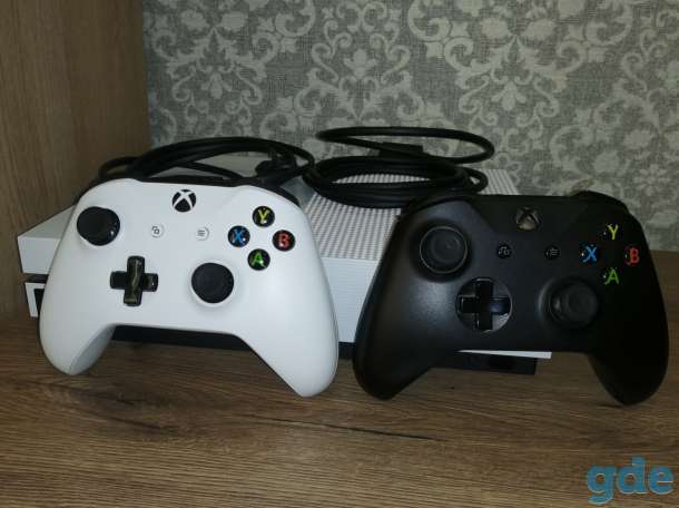 Продаю Консоль Xbox One S 1TB, фотография 2