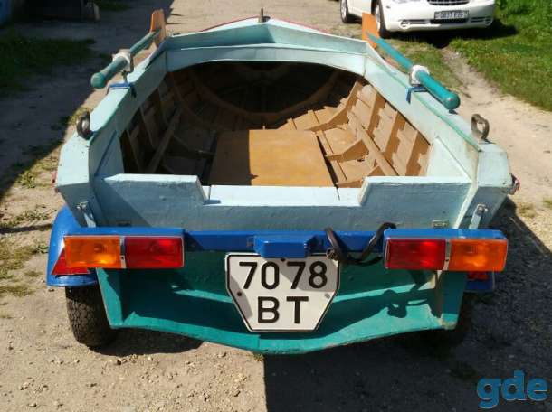 Лодка с прицепом, фотография 3