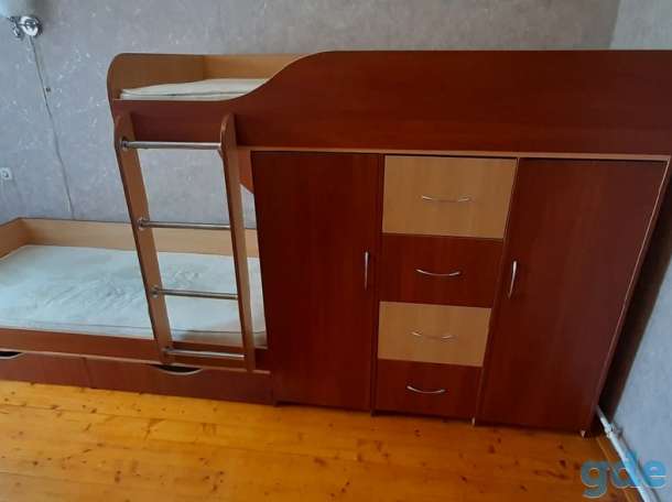 Продам двухъярусную кровать со встроенным шкафом, фотография 4