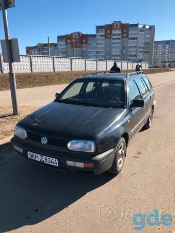Автомобиль Volkswagen Golf, фотография 1