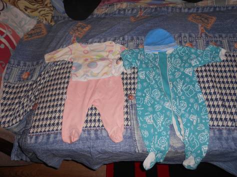 продам детскую одежду, фотография 2