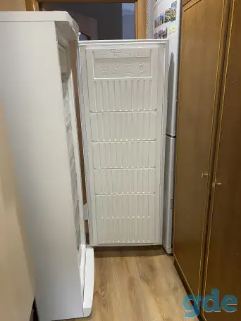 Морозильная камера Indesit SFR 167NF, фотография 5