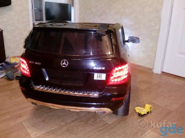 Электромобиль Mercedes-Benz GLK 300, фотография 1