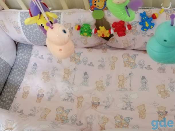 Продам детскую кроватку со всем необходимым, фотография 4