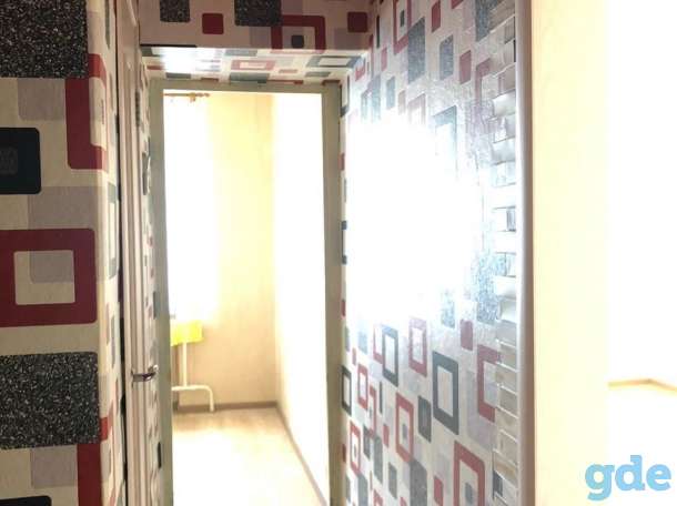 Продам Квартиру, Ул. Островского, д. 58, фотография 2