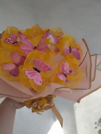 Букет из ярких бабочек с подсветкой, фотография 8