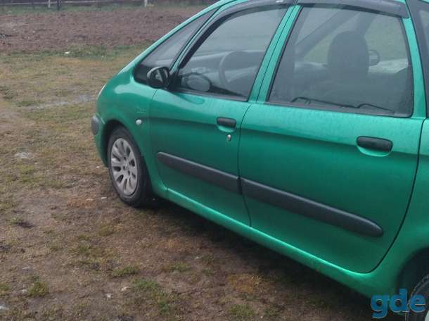 Продам хороший семейный авто, фотография 1