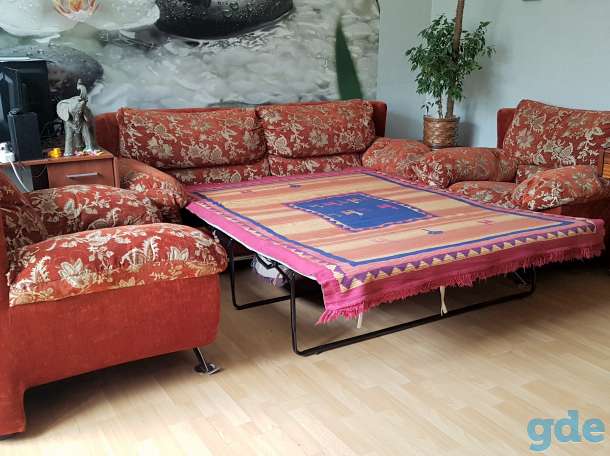 Срочно продам диван и два кресла в хорошем состоянии! Цена снижена!, фотография 2