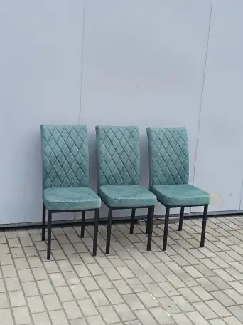 Стул новый на металлическом каркасе, фотография 2
