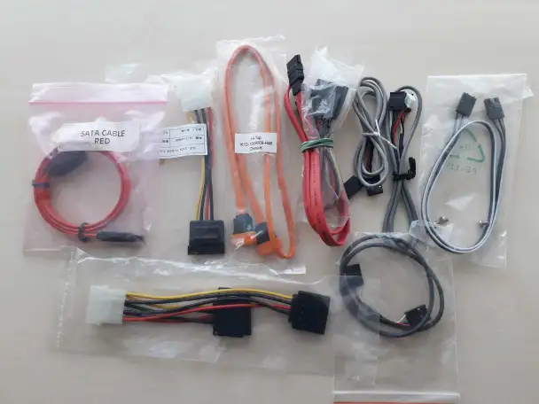Кабели SATA-1  питание, цена за ВСЕ, фотография 1