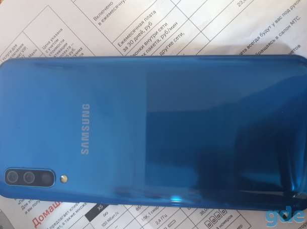SamsungA50, фотография 2