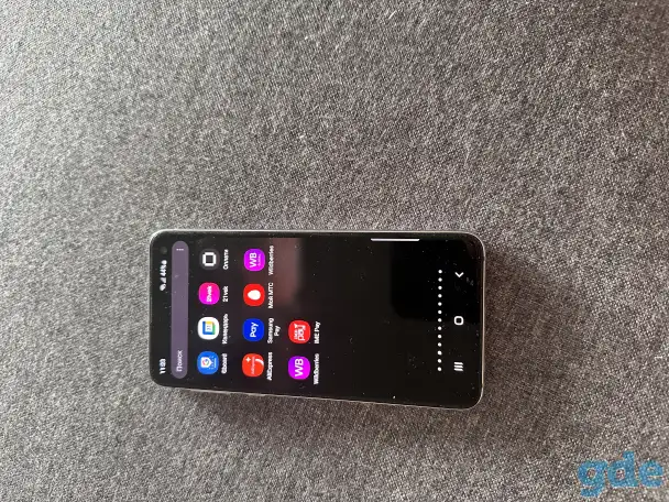 Samsung s10e, фотография 3